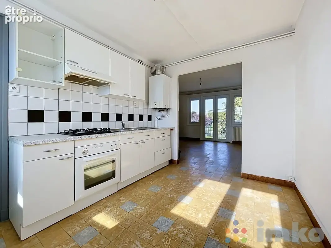 Appartement 4 pièces 60 m² à vendre à Capinghem (59160) - photo 4