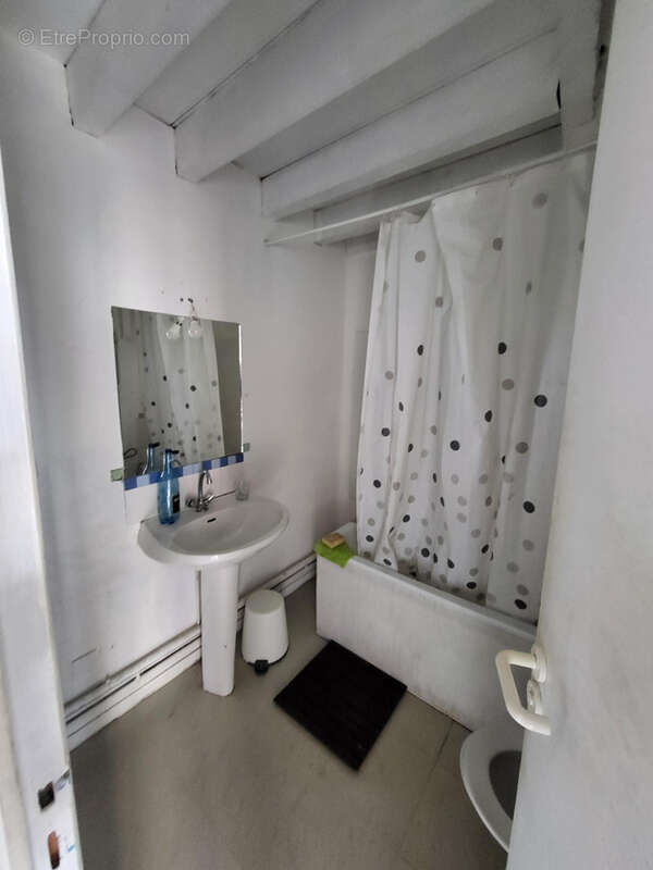 Appartement 93 m² à Saint-Etienne  - photo 8