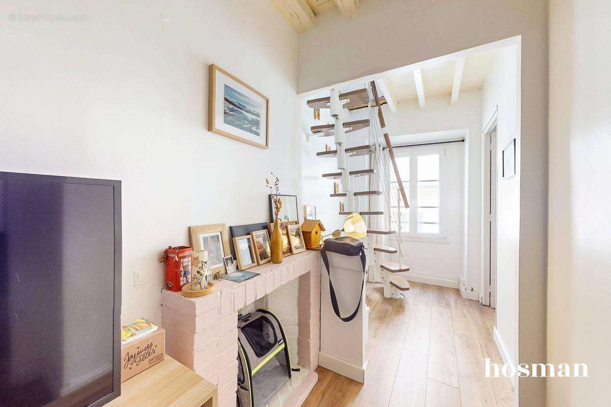 Appartement à PARIS-11E