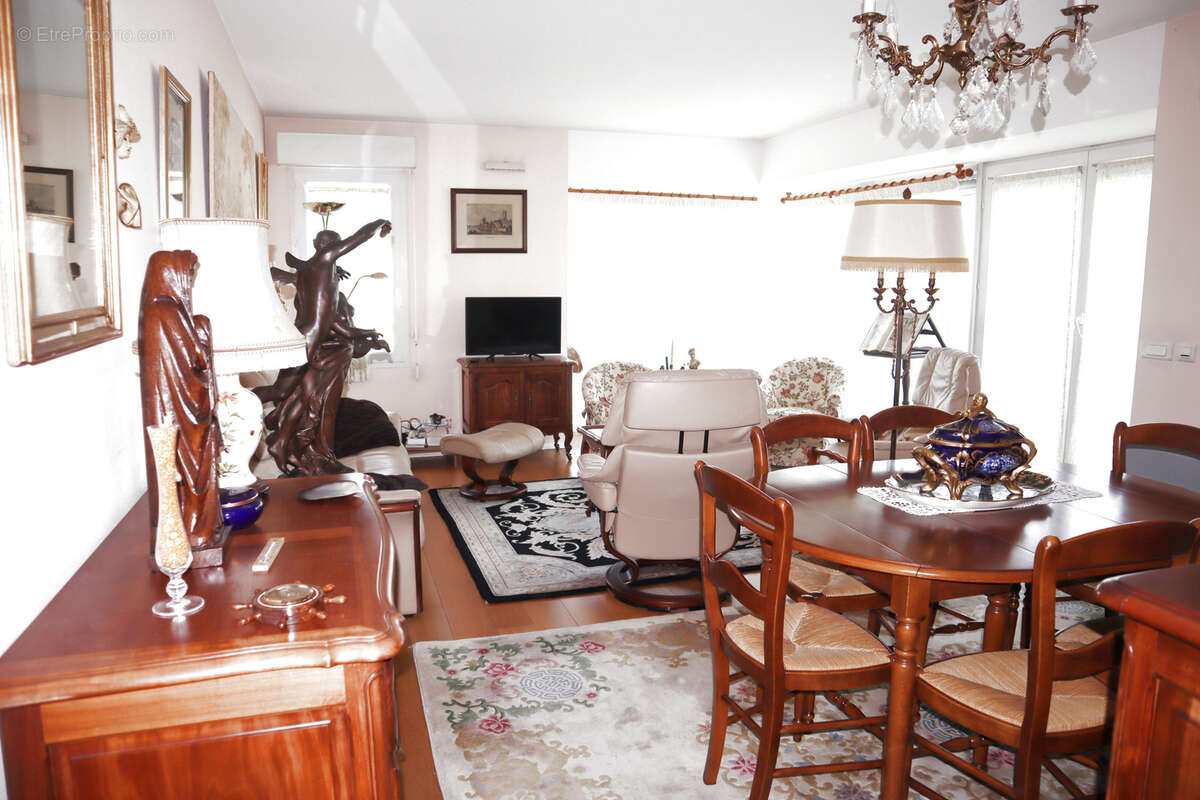 Appartement à LE HAILLAN