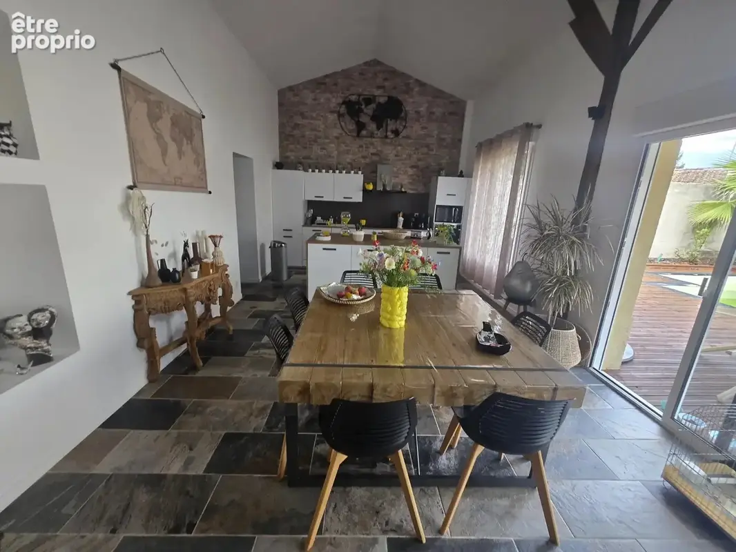 Magnifique maison 3 chambres dans le centre de Montendre avec mobilier. - photo 2