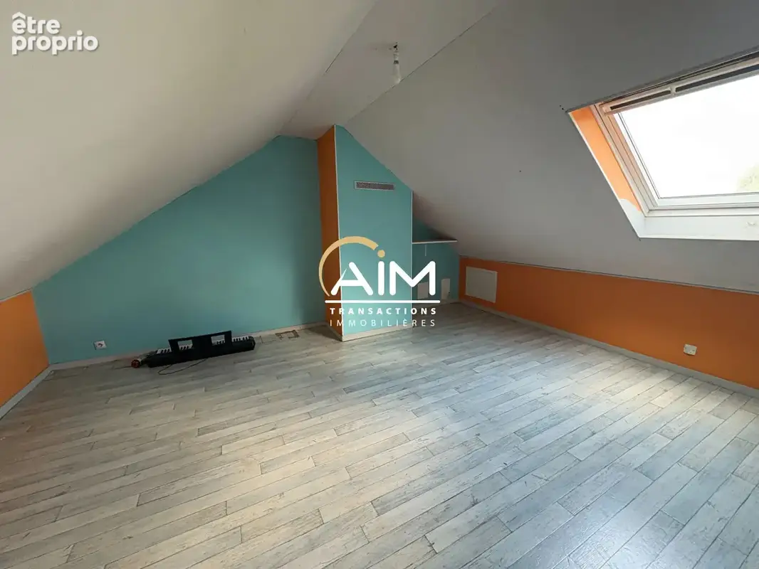 Maison familiale 5 chambres - Auzouer-en-Touraine / Château-Renault - photo 6