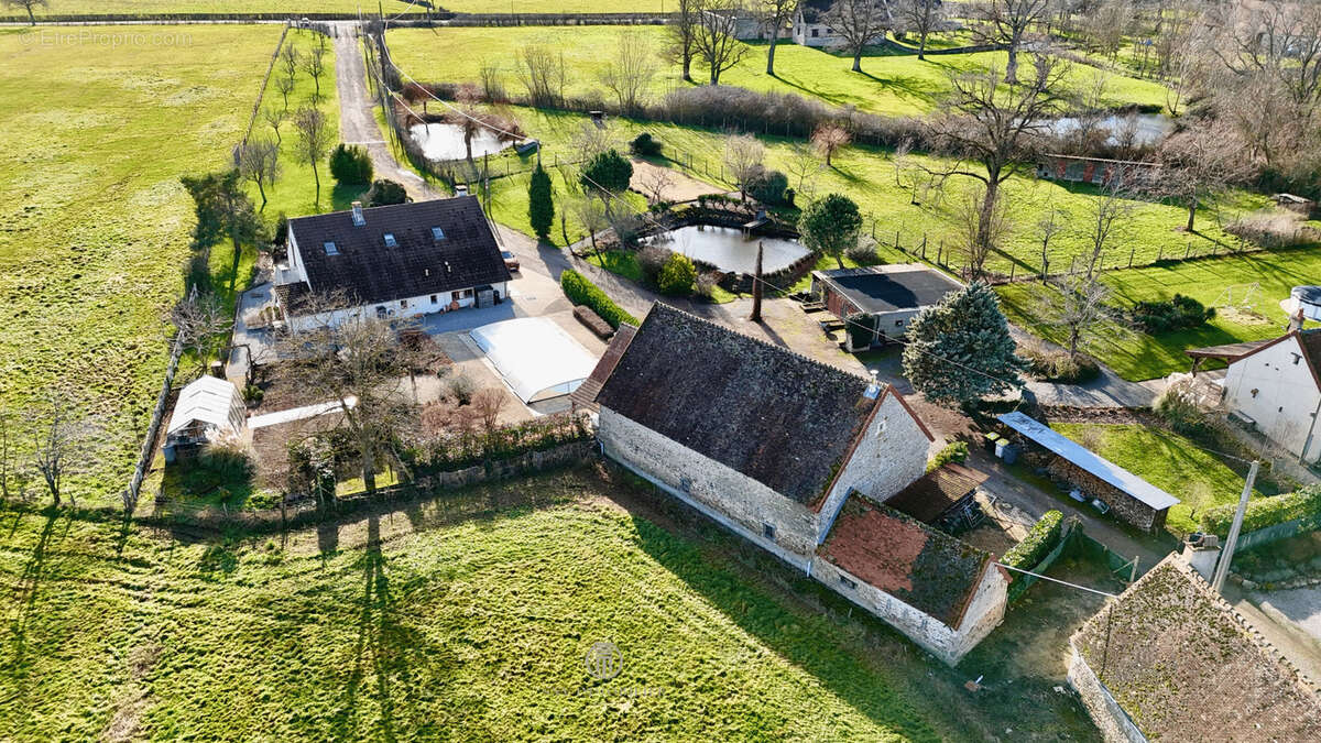 Maison à MOULINS