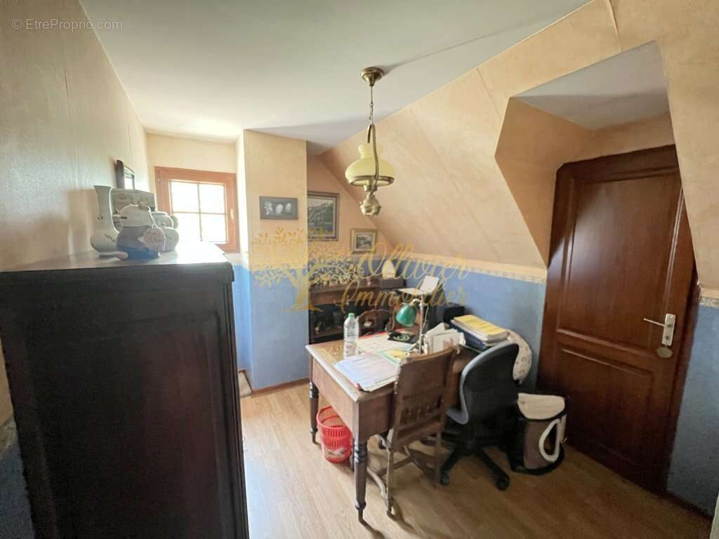 Maison à LA QUEUE-EN-BRIE