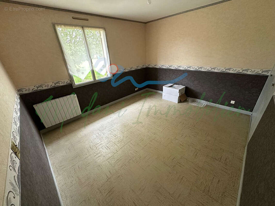 Maison à SAINT-ILLIERS-LA-VILLE