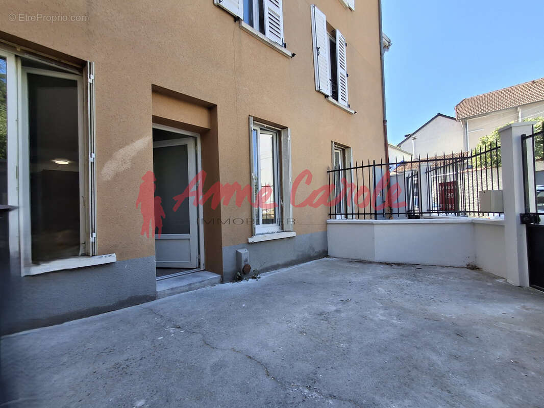 À vendre   3 pièces 46,70 m2 avec cour privative   le perreux-sur-marne - photo 2