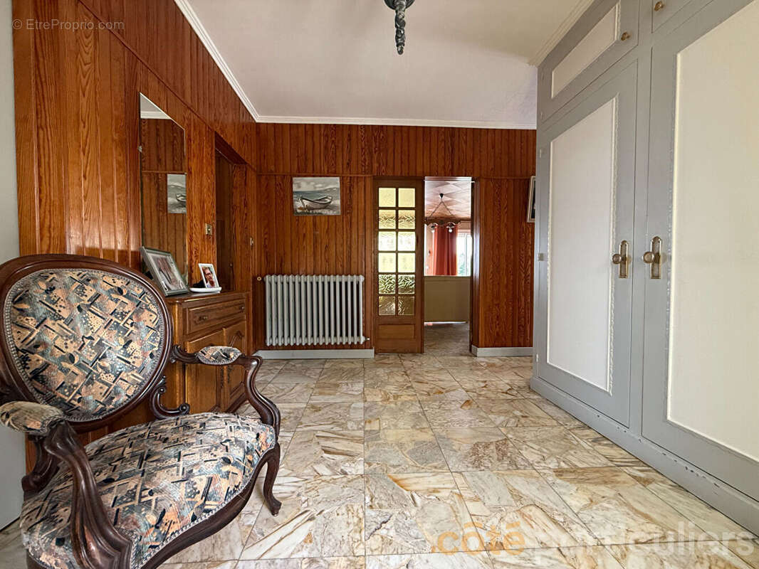 Maison à SAINT-AMAND-MONTROND