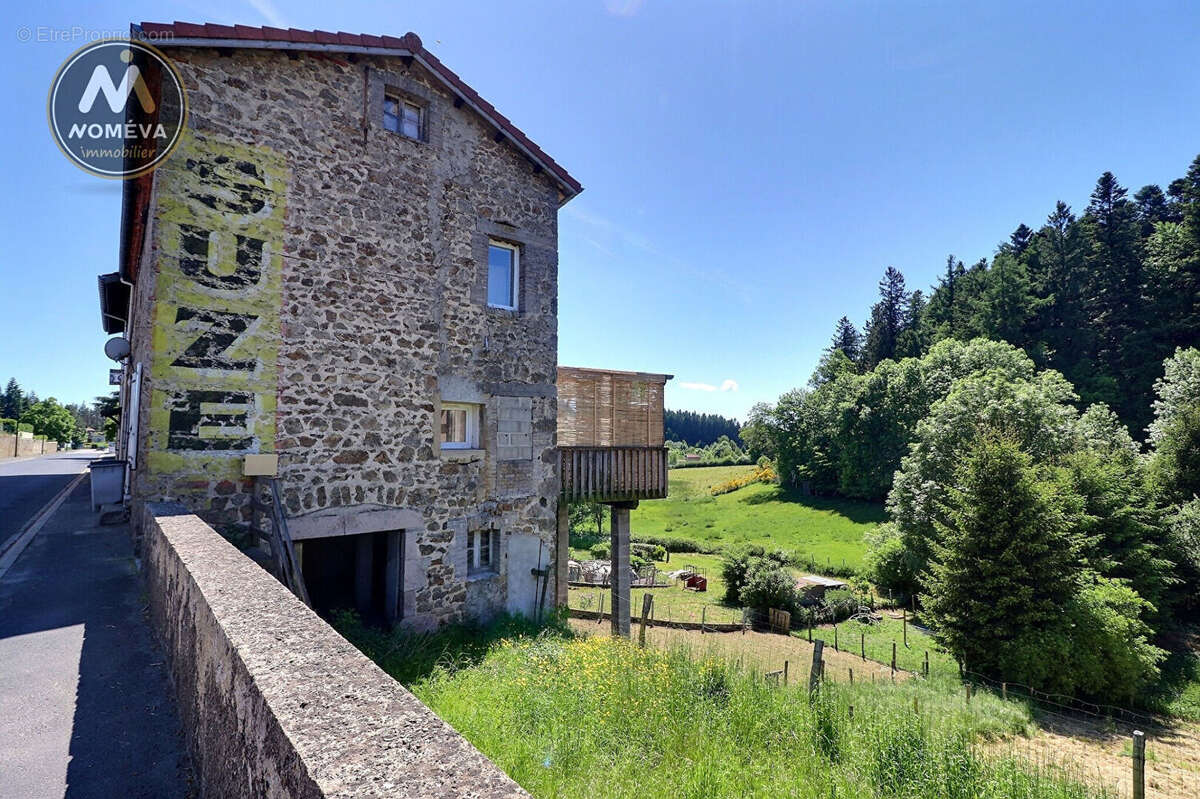Appartement à MONTFAUCON-EN-VELAY