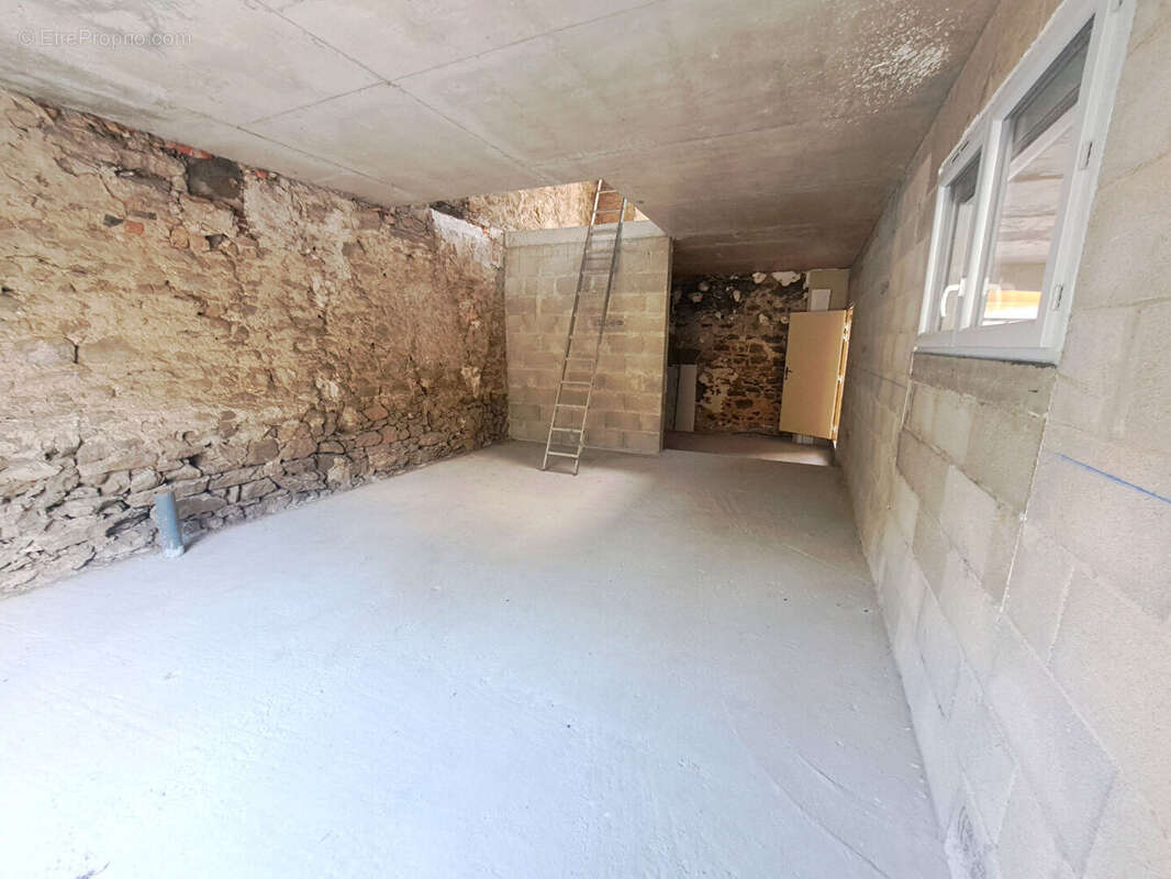 Maison à SOUCIEU-EN-JARREST