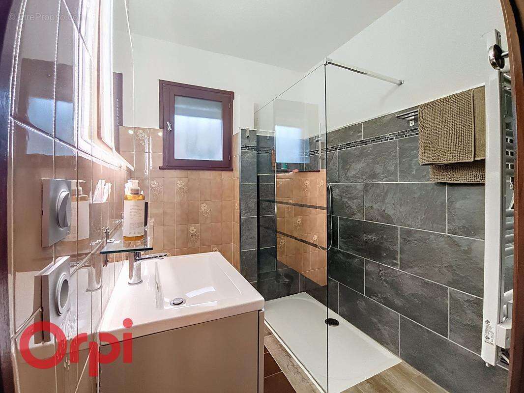 Maison à SIX-FOURS-LES-PLAGES