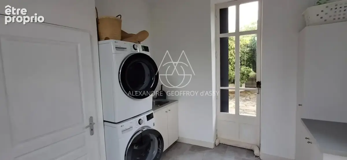 Maison à vendre 11 pièces  a 305 min de Limoges. Venez avec votre brosse à dents - photo 8
