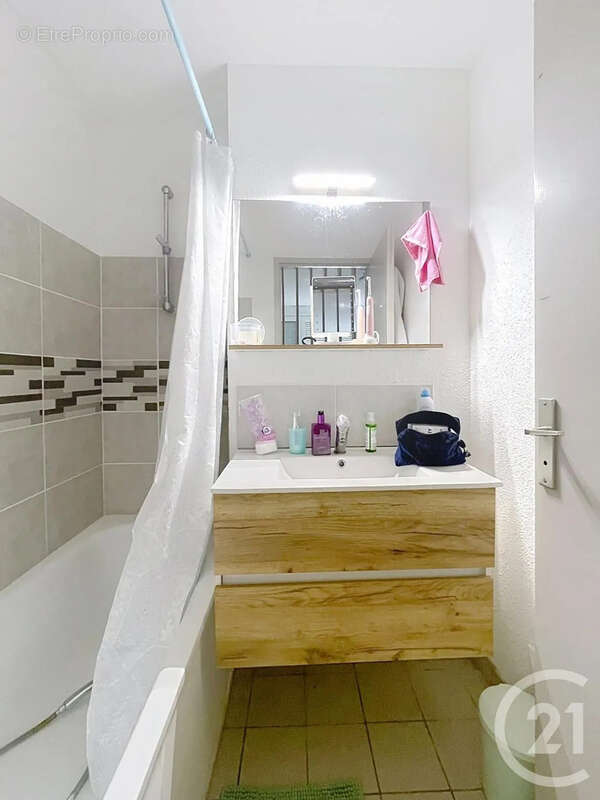 Appartement 24 m² à Epinal  - photo 5