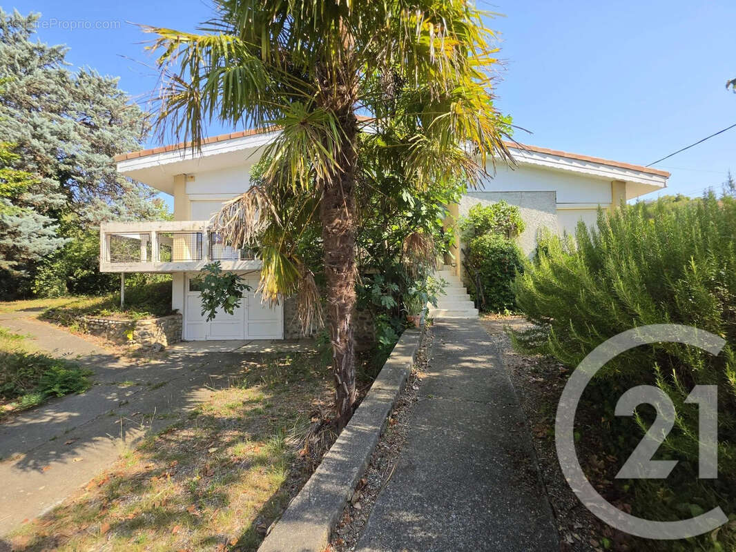 Maison 115 m² à Montesquieu-Volvestre  - photo 21