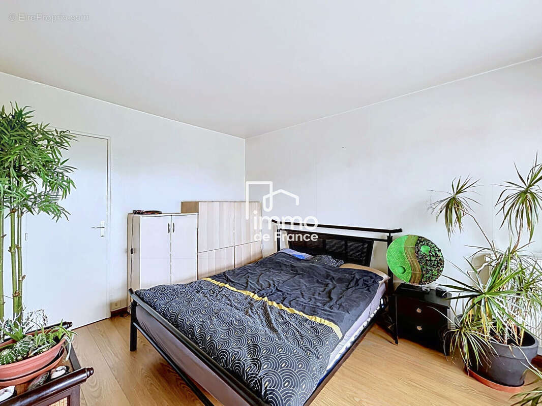 Appartement à SAINT-GENIS-POUILLY