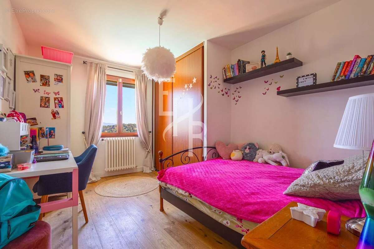 Maison à CAGNES-SUR-MER