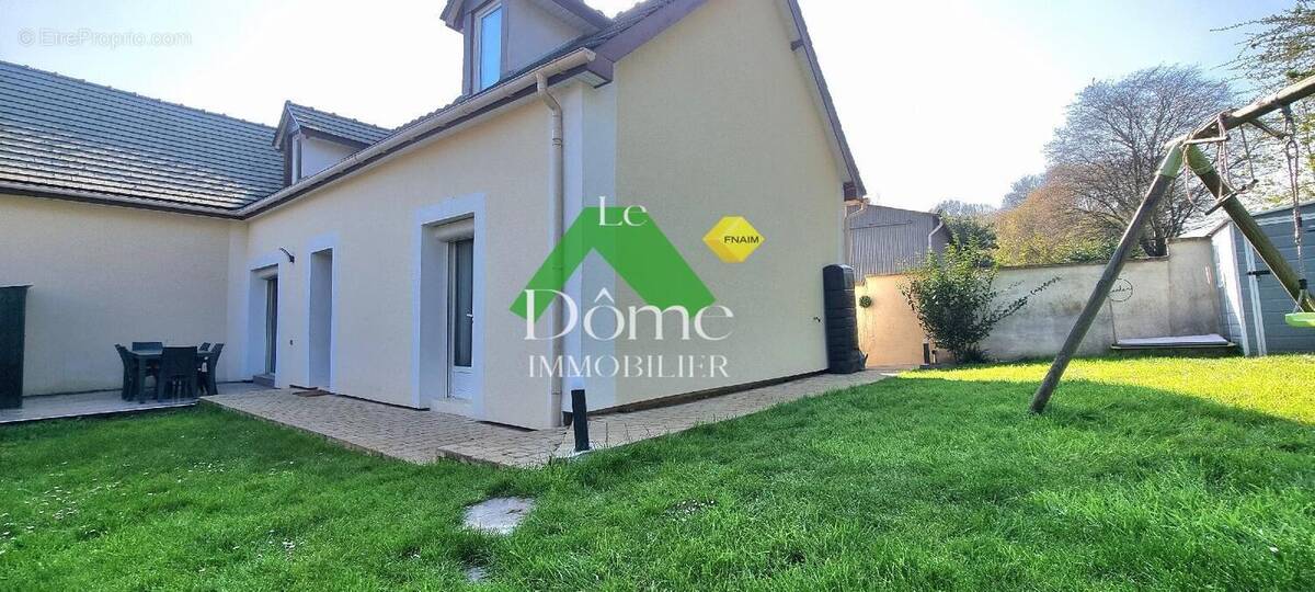 Maison à VALDAMPIERRE