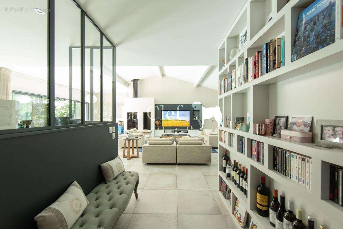 Maison à GUJAN-MESTRAS