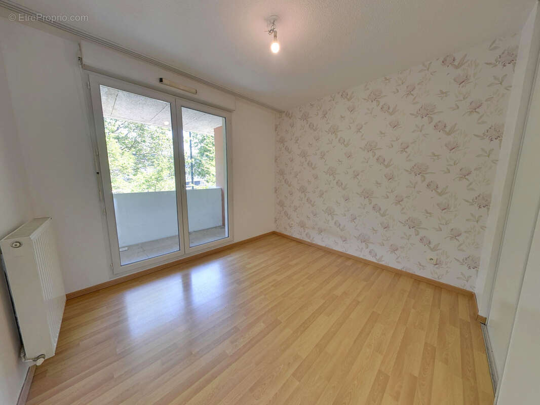 Appartement à ECHIROLLES