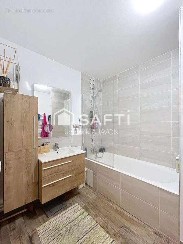 Photo 8 - Appartement à CHAMPS-SUR-MARNE