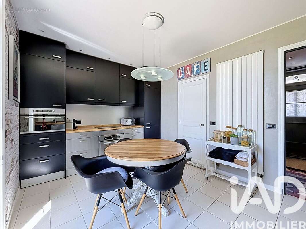 Maison 140 m² à Villiers-Sur-Marne  - photo 6