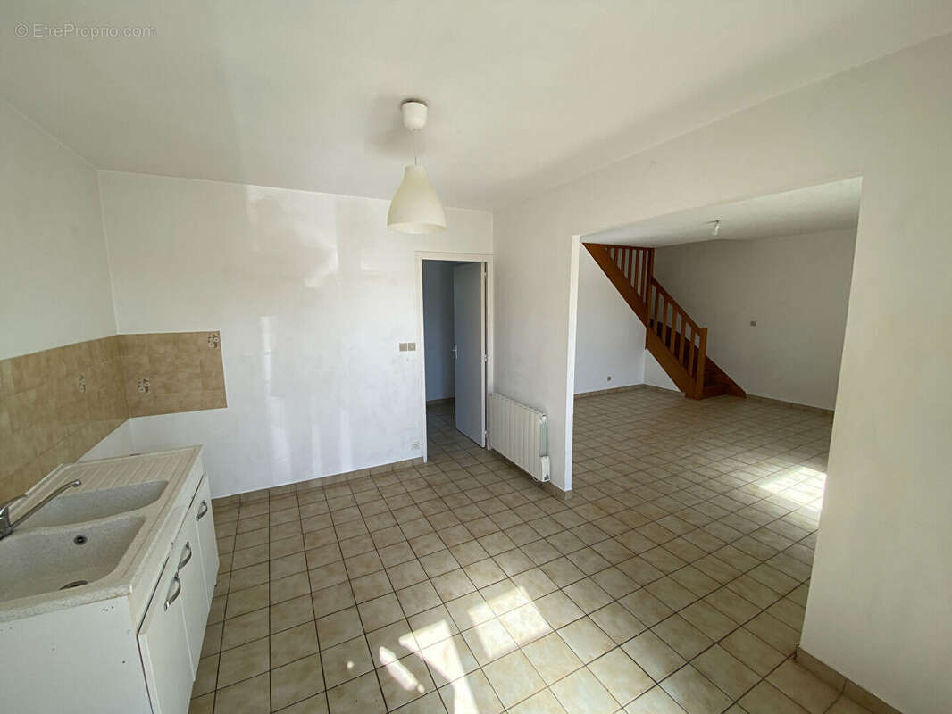 Ensemble immobilier - photo 11