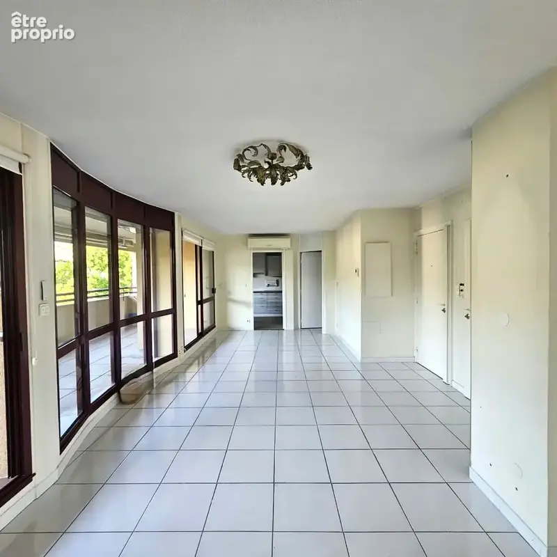 Appartement Aix En Provence centre ville 5 pièce(s) 117.42 m2, garage, terrasse. - photo 9