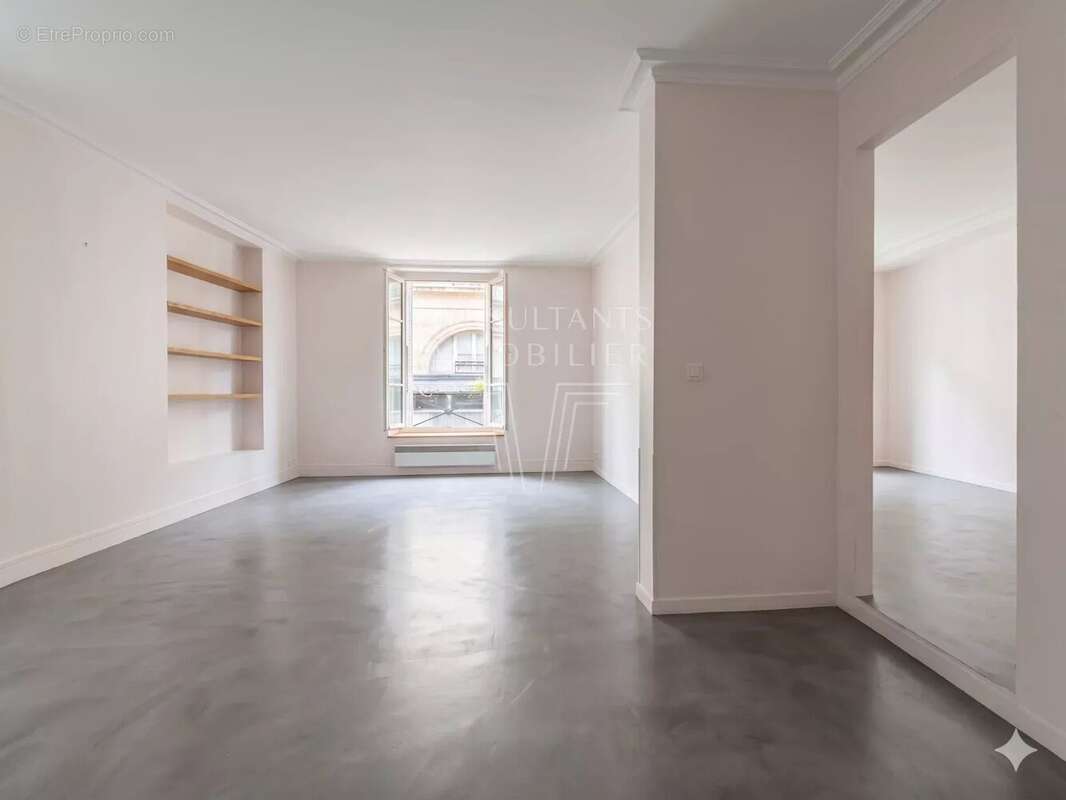 Appartement à PARIS-6E
