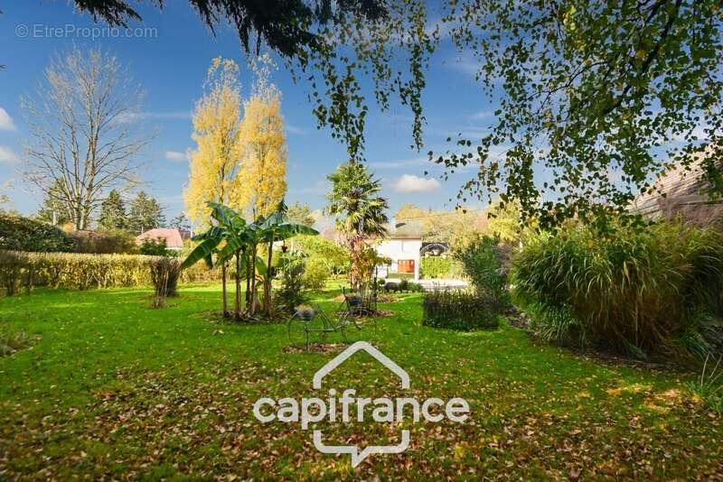 Maison à SAINT-GERMAIN-DU-BOIS