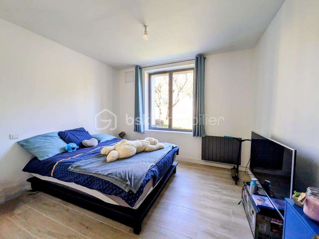 Maison à VILLECROZE