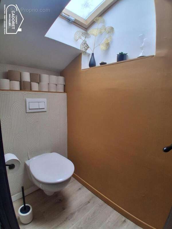   - Maison à FROSSAY