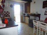 Appartement à LA CROIX-SUR-ROUDOULE