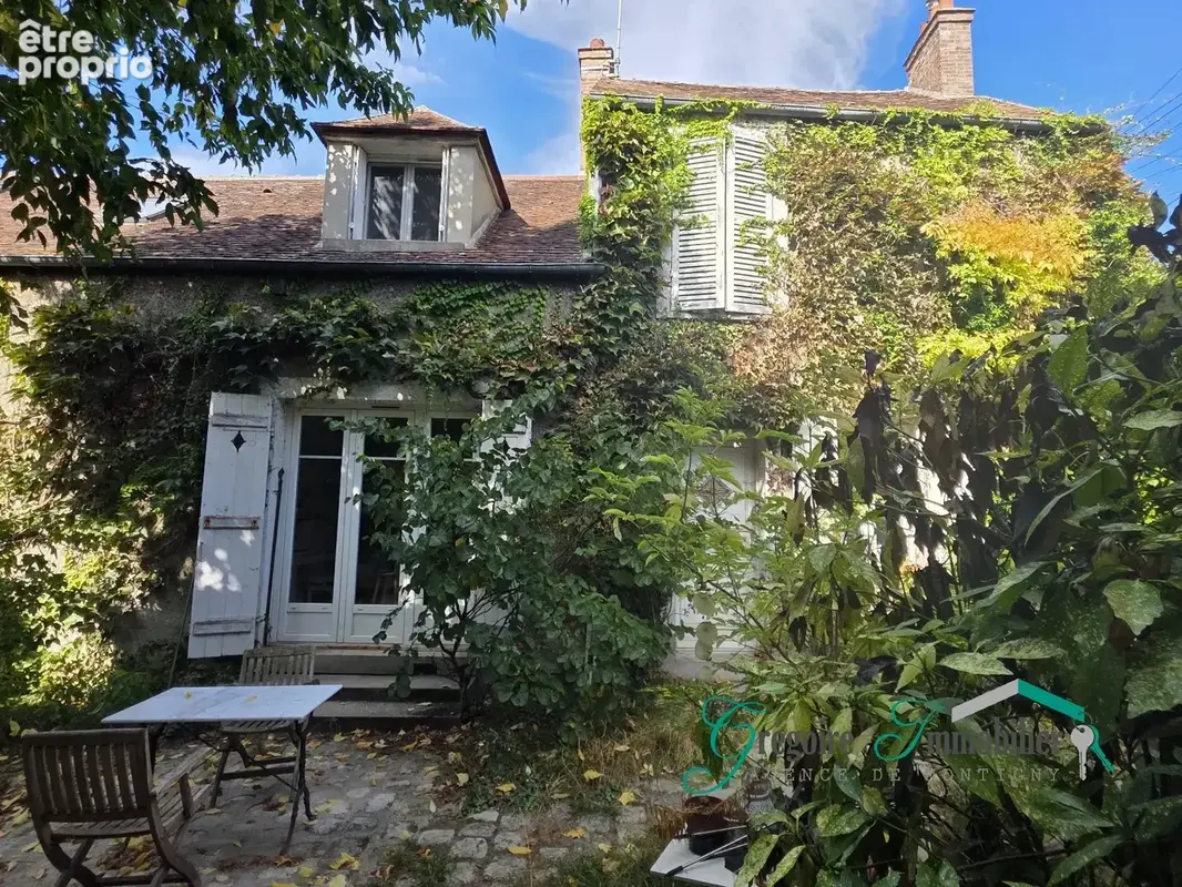 Maison à MONTIGNY-SUR-LOING