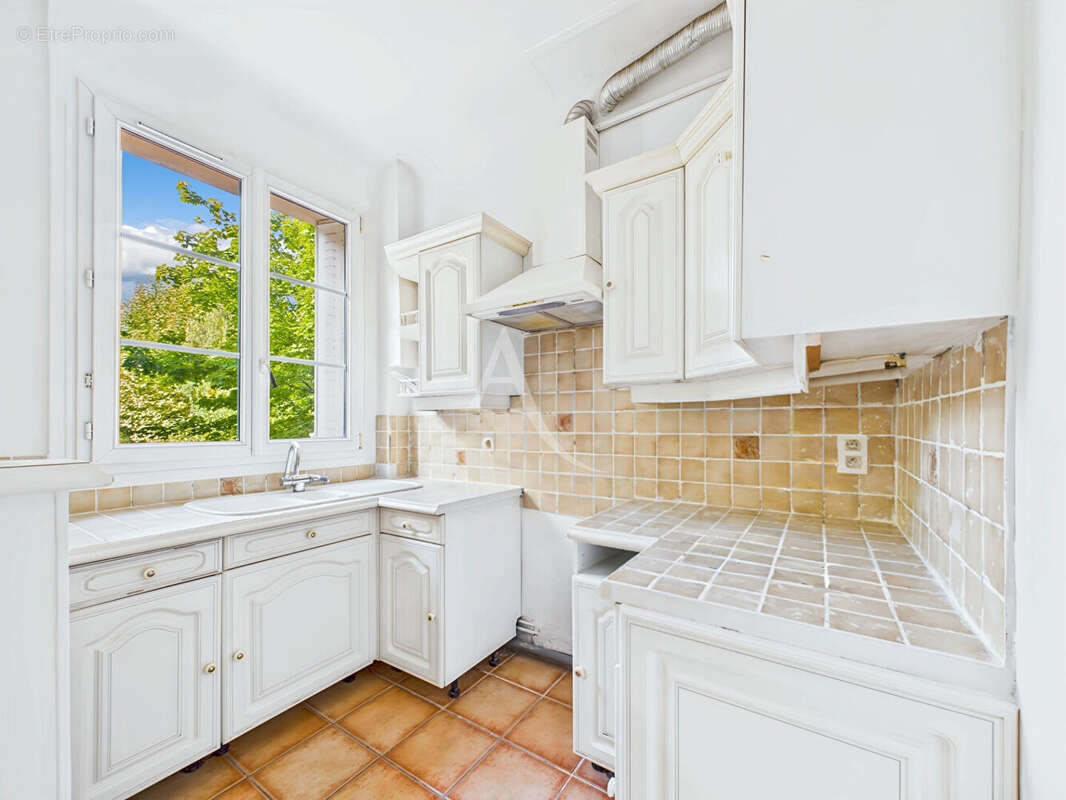 Appartement à SAINT-MAUR-DES-FOSSES