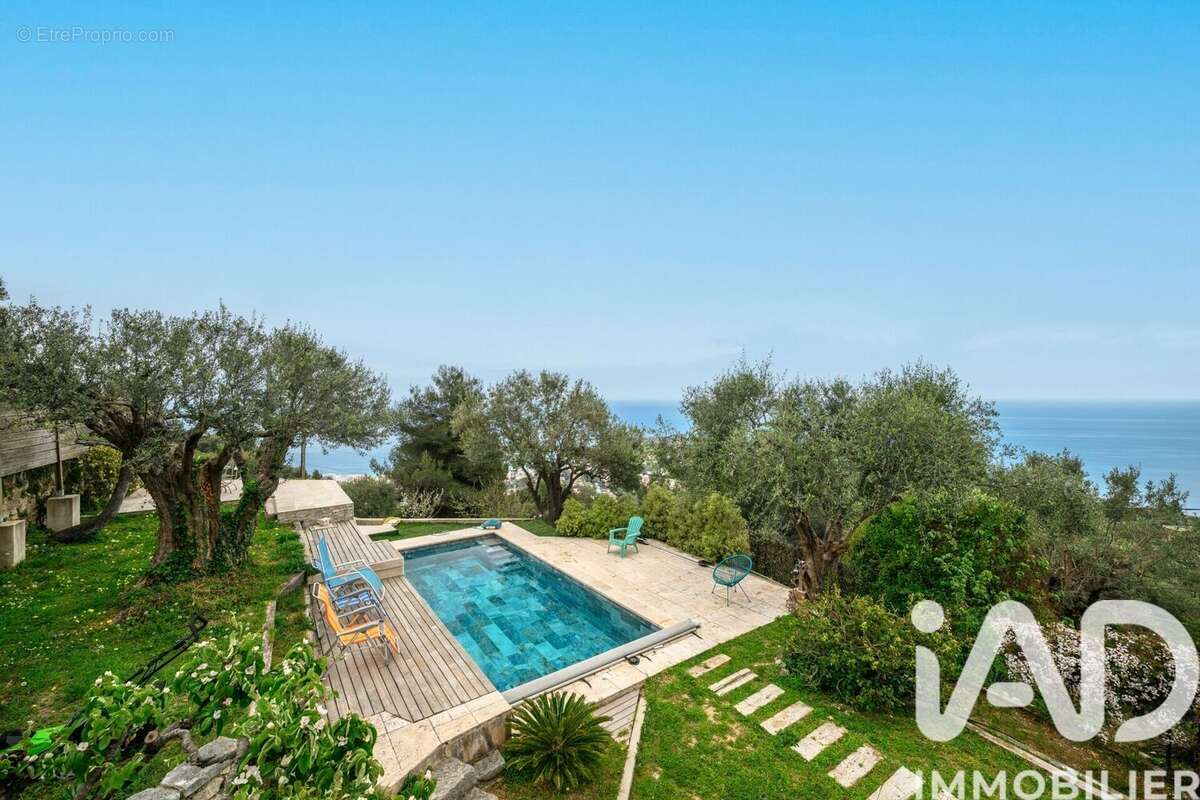 Photo 5 - Maison à ROQUEBRUNE-CAP-MARTIN
