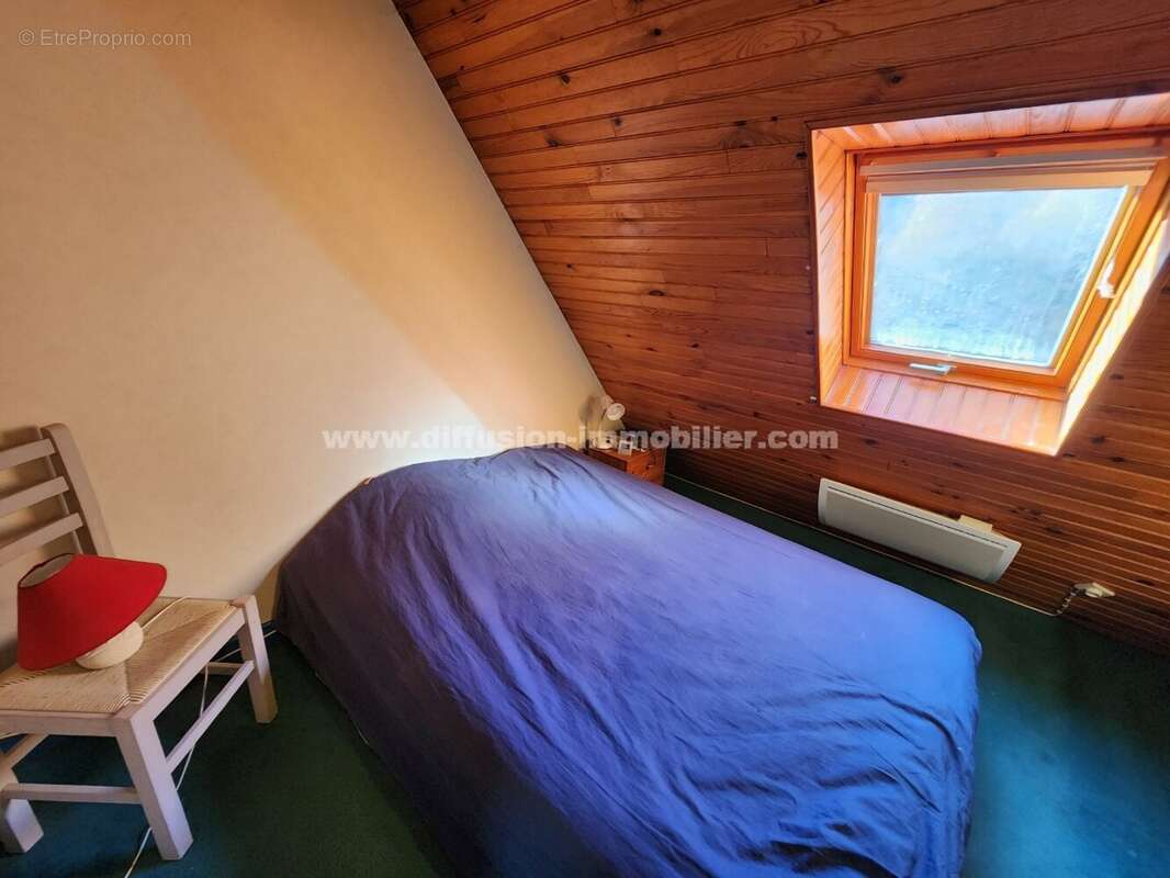 Maison à LE LAUZET-UBAYE