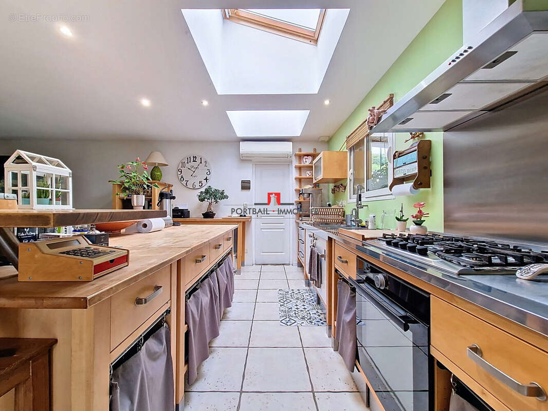 Maison à SAINT-ANDRE-DE-CUBZAC