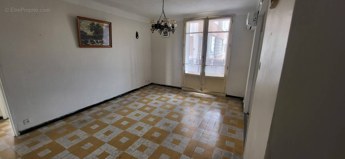 Appartement à MARSEILLE-9E