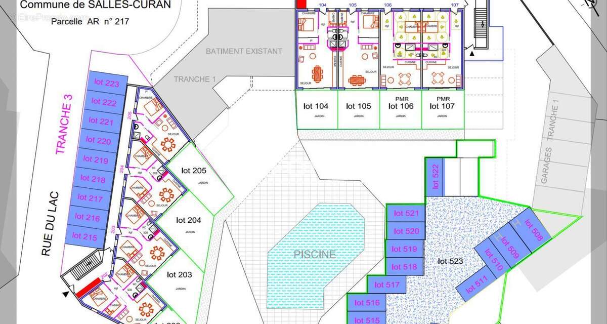 Appartement à SALLES-CURAN