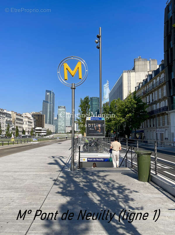 Appartement à NEUILLY-SUR-SEINE