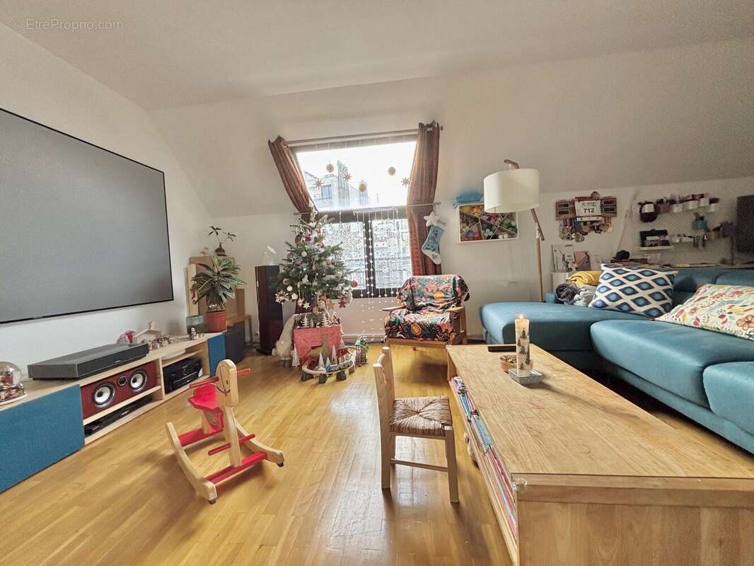 Appartement à PARIS-12E