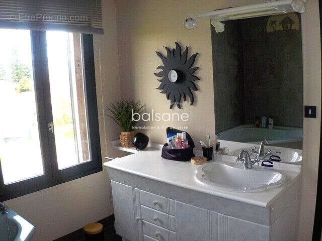 Maison à FLANCOURT-CATELON