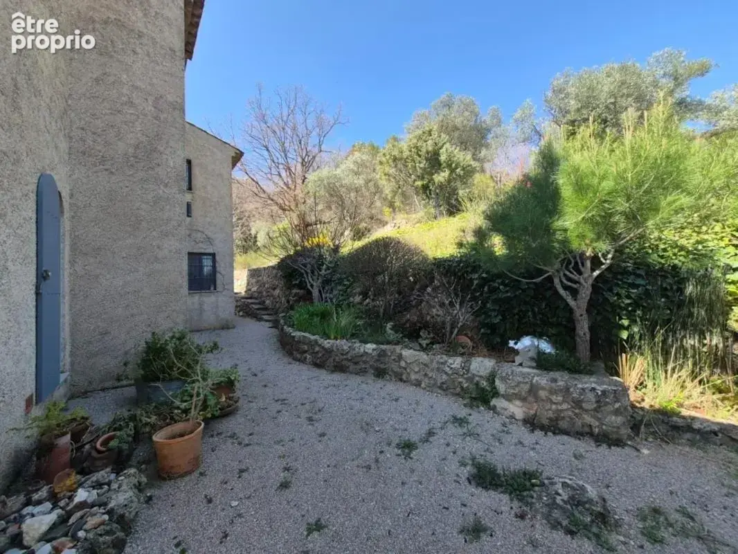 SEILLANS (83) Propriété à vendre. 695 000 € - photo 7