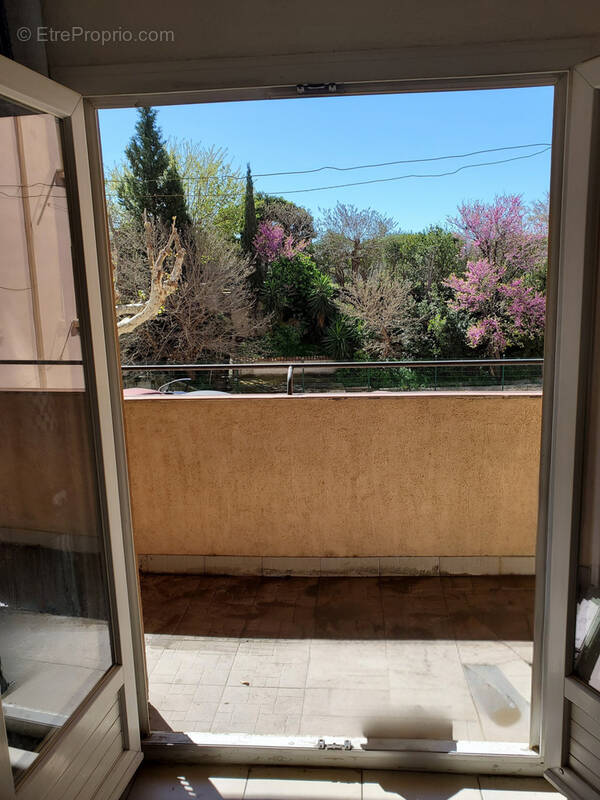 Appartement à MARSEILLE-14E