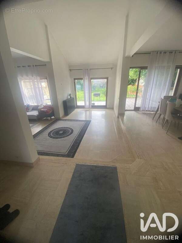 Photo 9 - Maison à BONDY