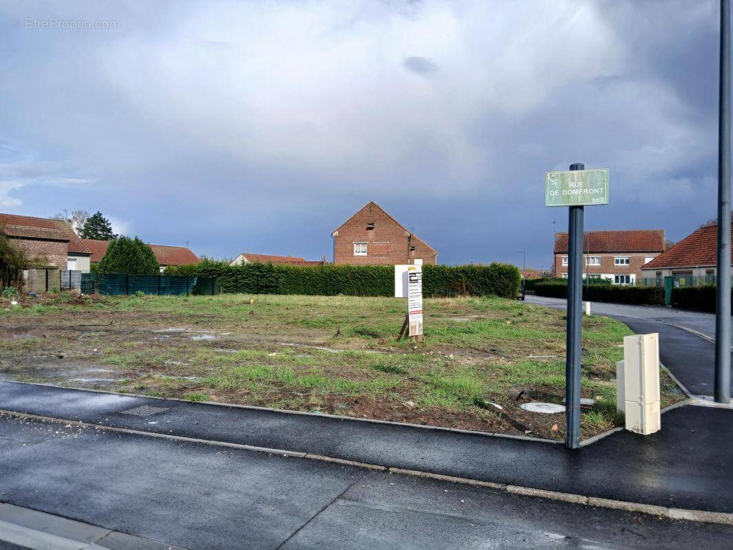 Terrain à ROOST-WARENDIN