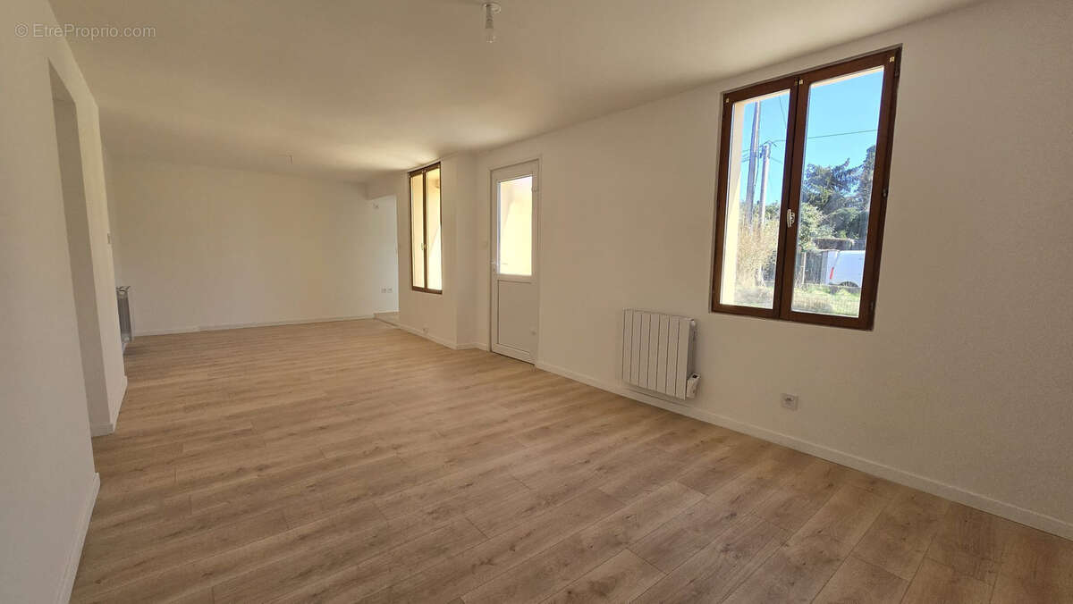 Maison a renovee situe au plessis-bouchard - photo 3