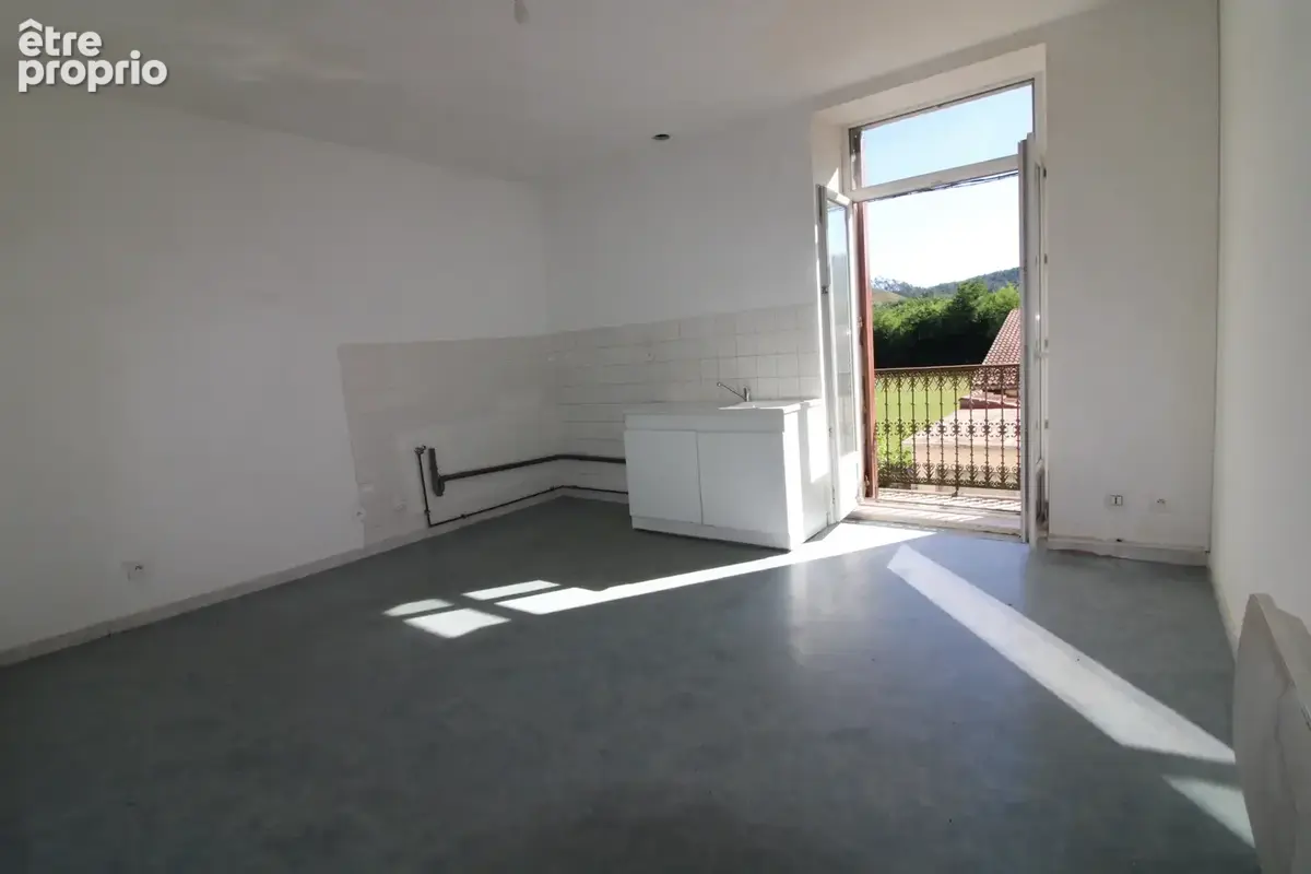 IMMEUBLE d'un total de 525 m2. - photo 6