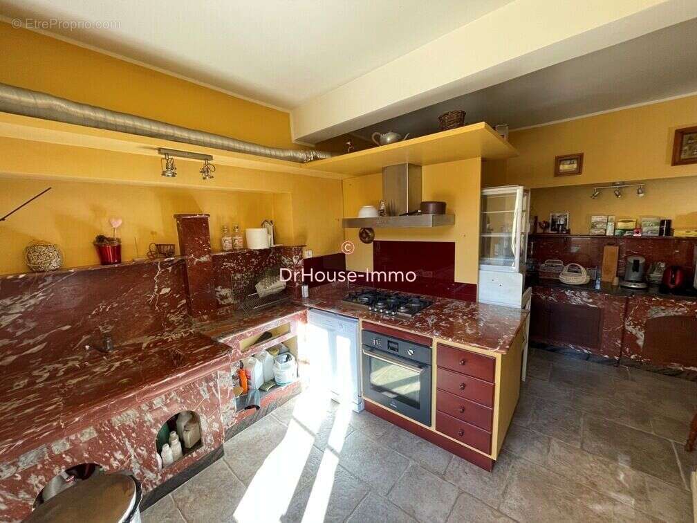 Maison à VILLENEUVE-MINERVOIS