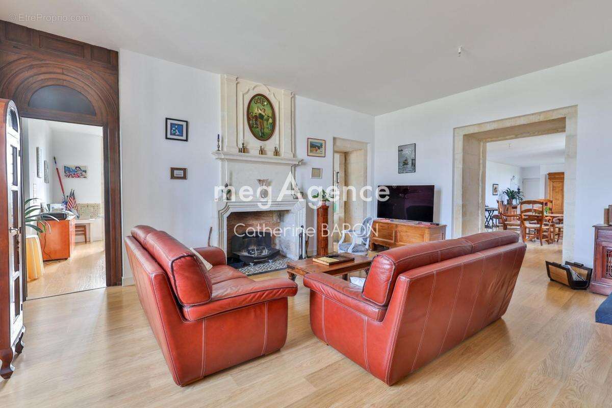 Appartement à LE DOUHET