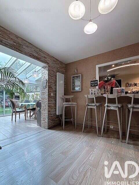 Photo 2 - Maison à LOGNES